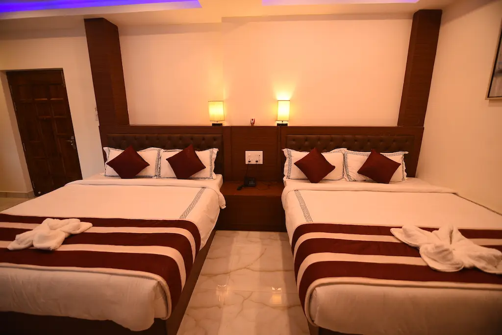 ariees grand room.webp